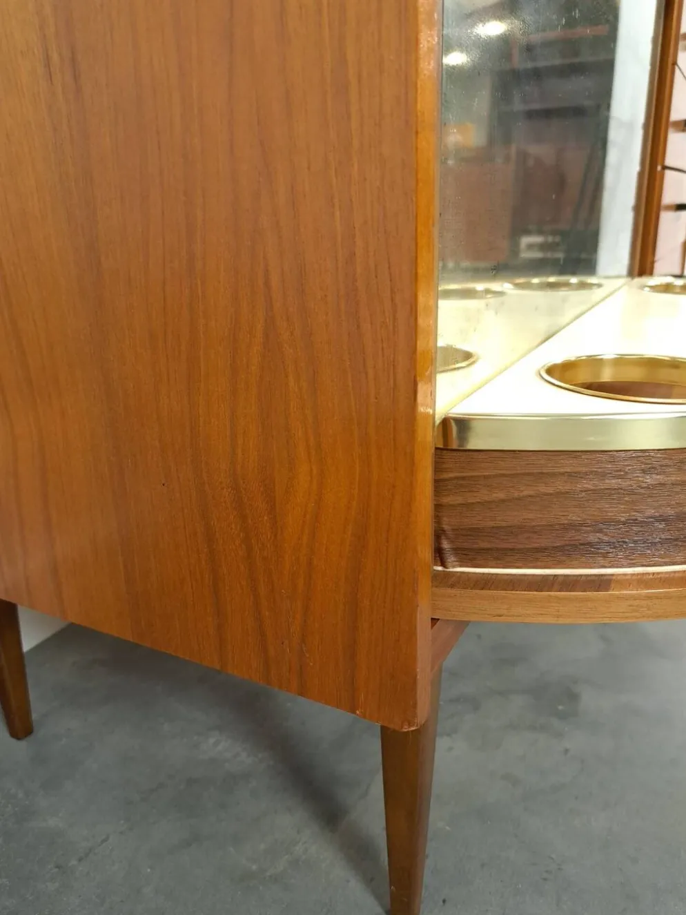 Buffet, meuble bar en bois laqué, 1950-60