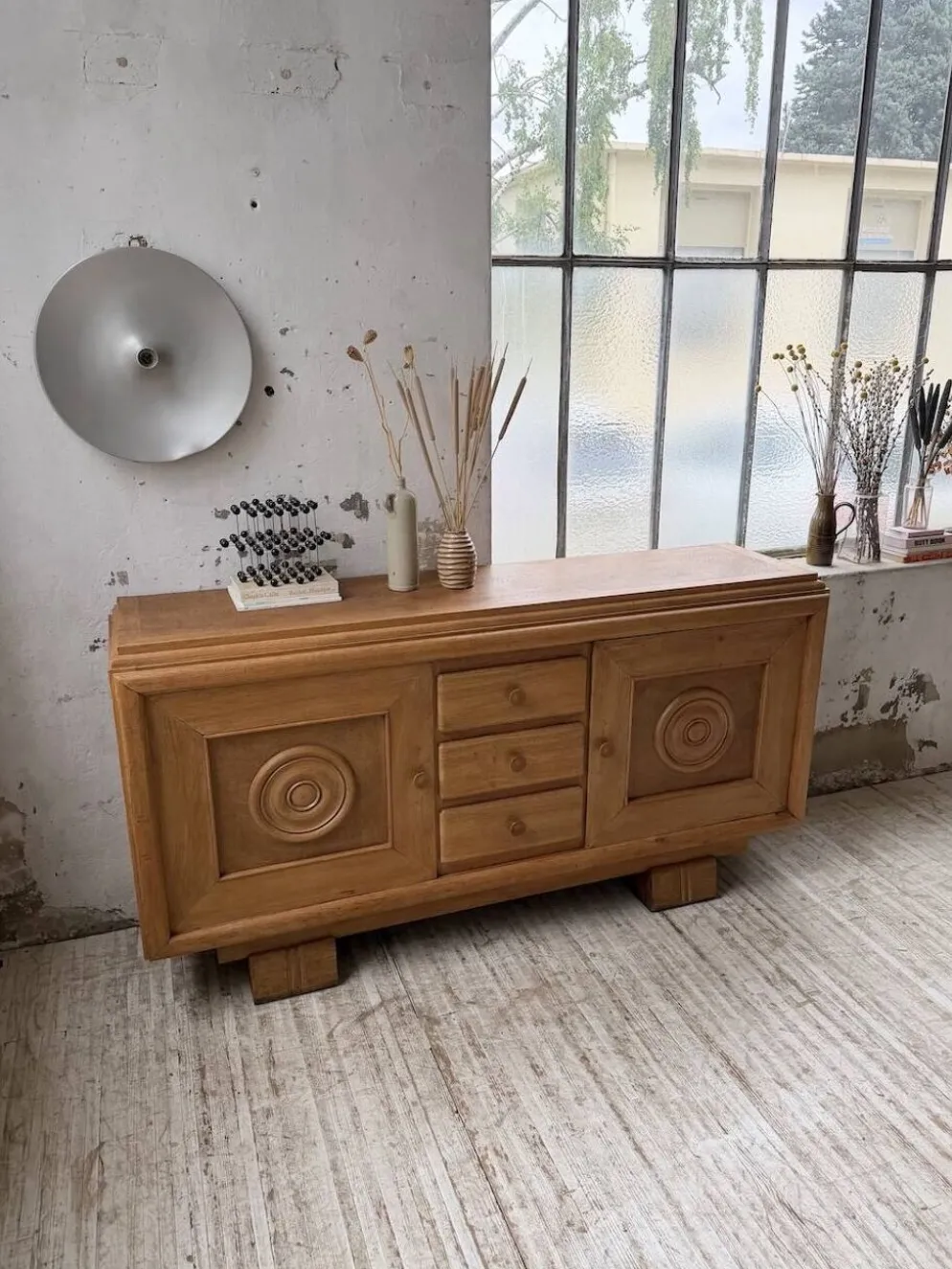 Buffet, meuble de rangement Art déco en chêne dans le goût de Dudouyt, 1940