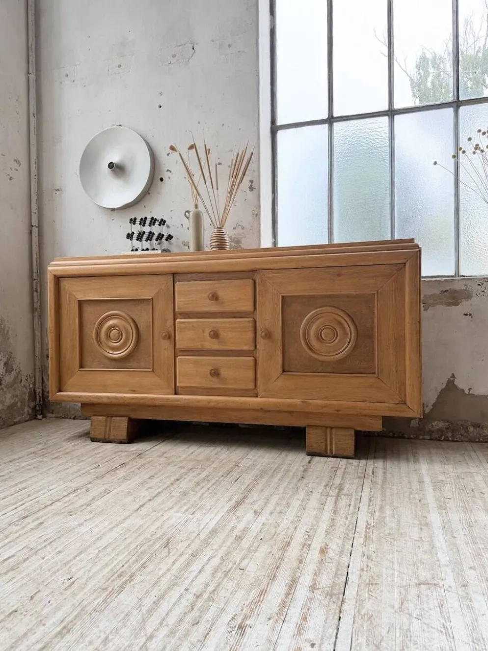 Buffet, meuble de rangement Art déco en chêne dans le goût de Dudouyt, 1940