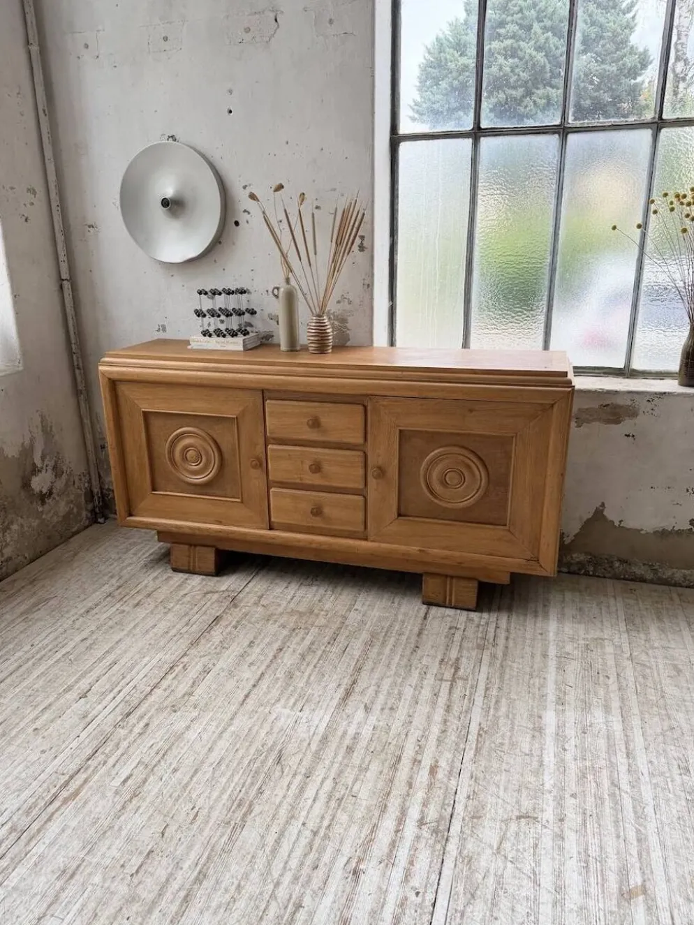 Buffet, meuble de rangement Art déco en chêne dans le goût de Dudouyt, 1940