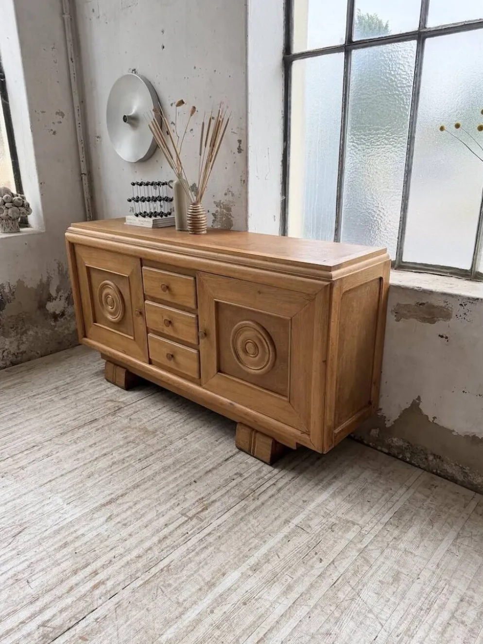 Buffet, meuble de rangement Art déco en chêne dans le goût de Dudouyt, 1940