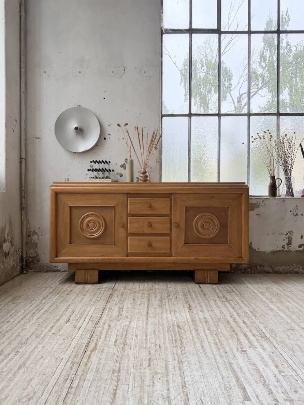 Buffet, meuble de rangement Art déco en chêne dans le goût de Dudouyt, 1940