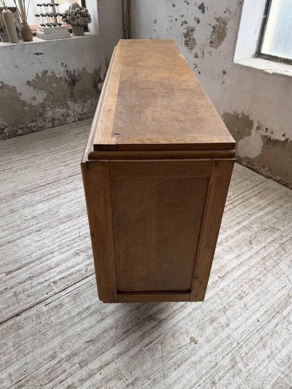 Buffet, meuble de rangement Art déco en chêne dans le goût de Dudouyt, 1940