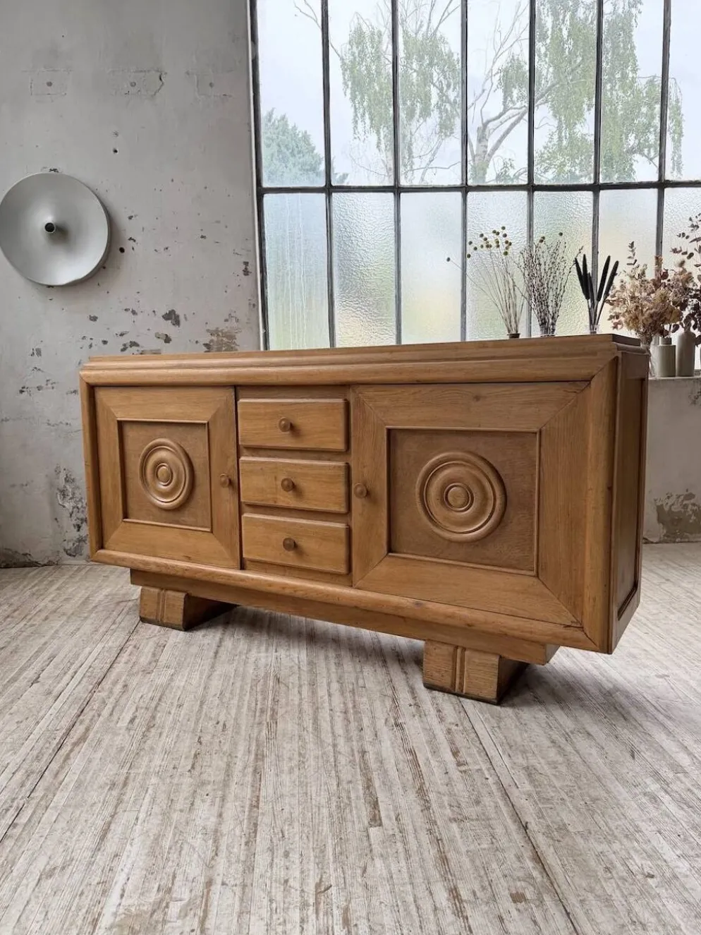 Buffet, meuble de rangement Art déco en chêne dans le goût de Dudouyt, 1940