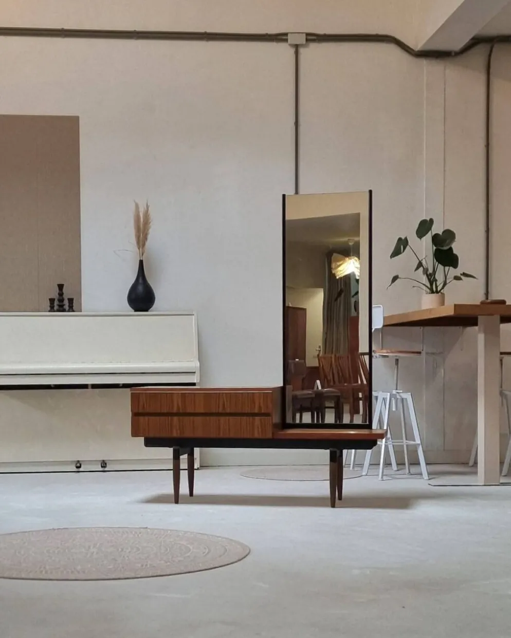 Buffet miroir des années 70