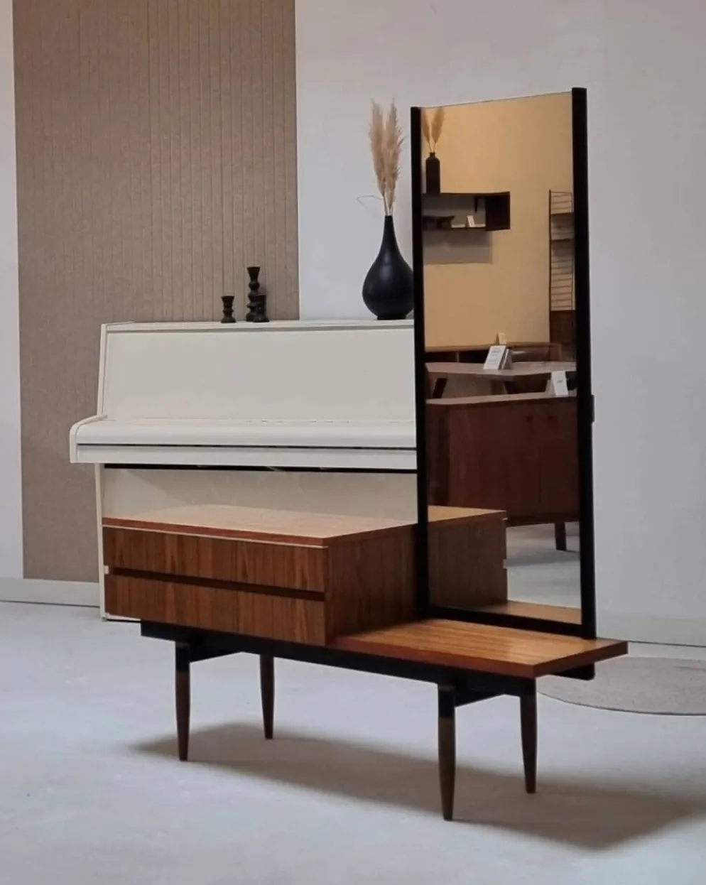 Buffet miroir des années 70