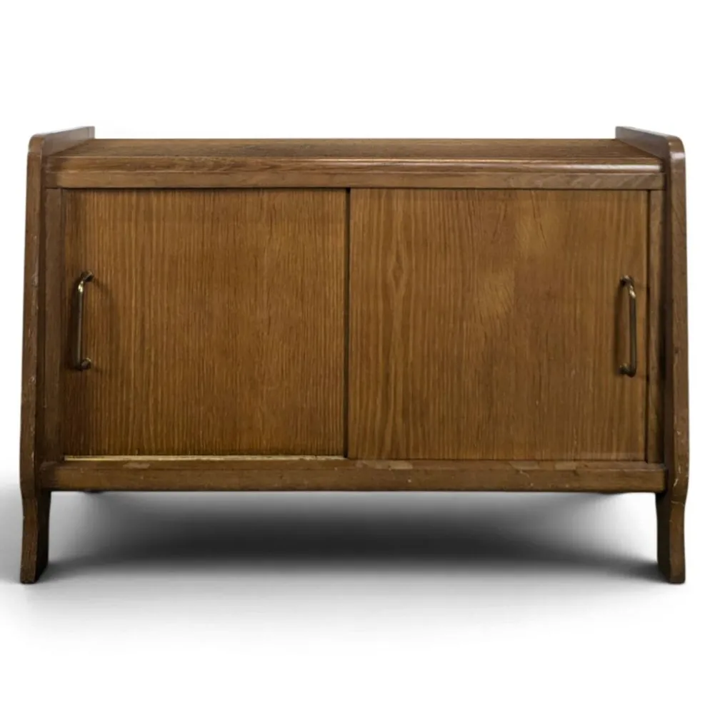 Buffet moderniste en chêne à porte coulissante