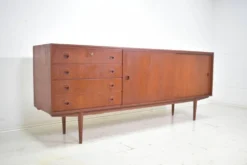 Buffet Musterring des années 1960 en teck Vitrine Mid Century