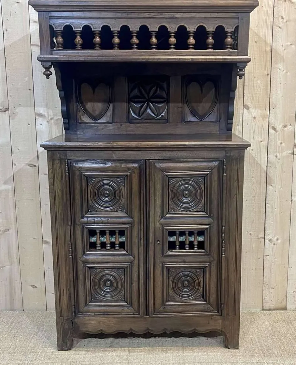 Buffet néo breton des années 50 en châtaignier