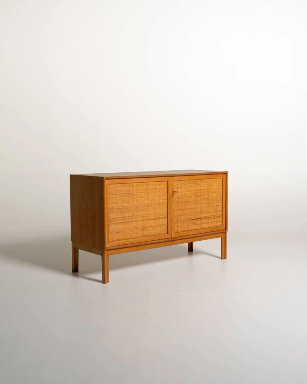 Buffet "Norrland" par Alf Svensson pour Bjärsta, années 1960.