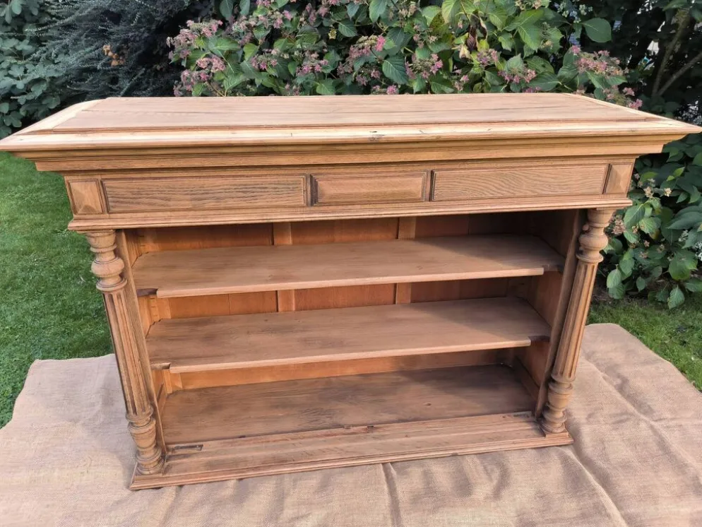 Buffet ouvert, bibliothèque