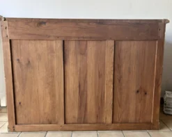 Buffet parisien ancien rénové
