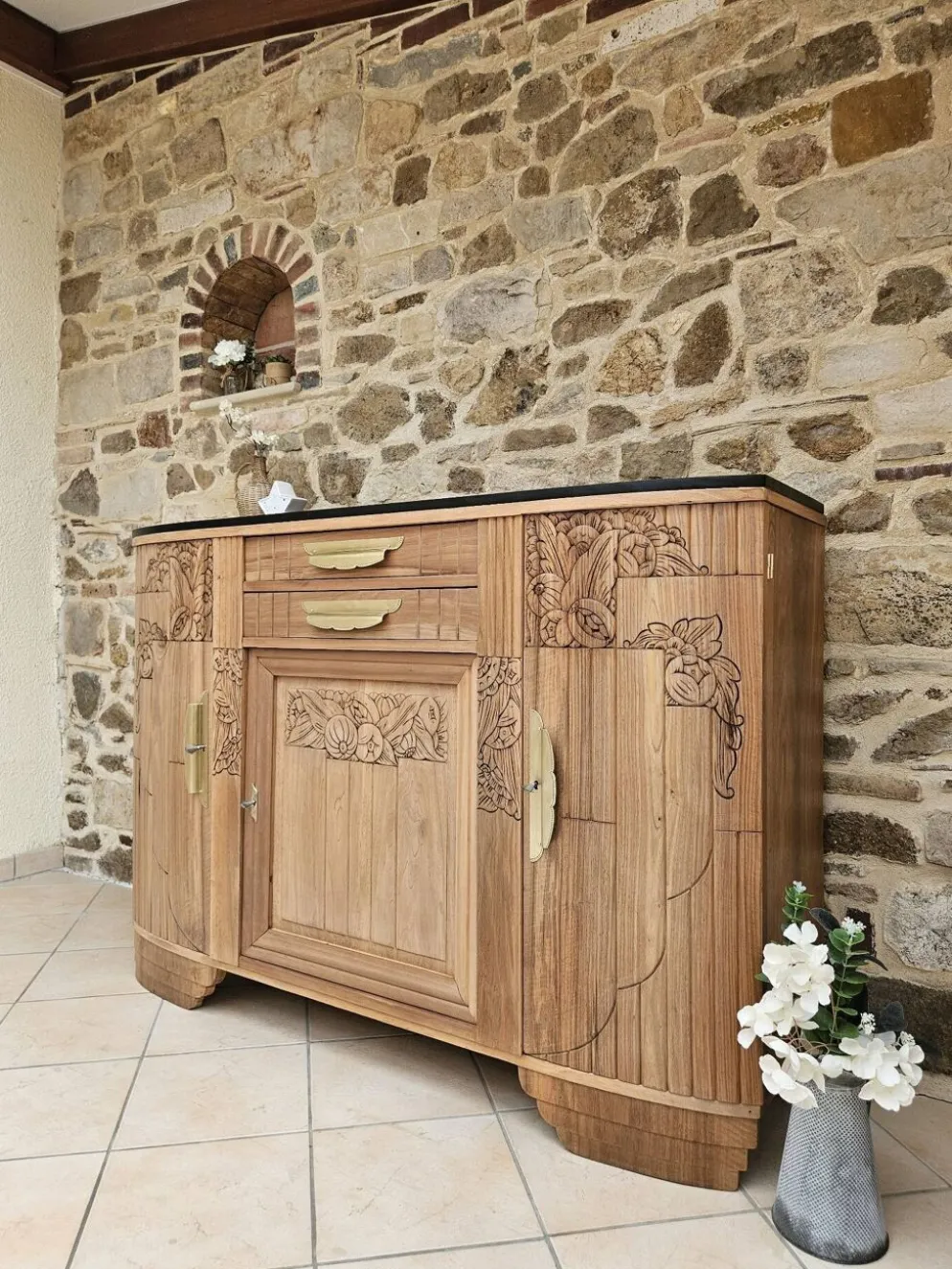 Buffet parisien art déco