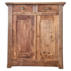 Buffet parisien bas ancien en bois patiné - intérieur fleuri