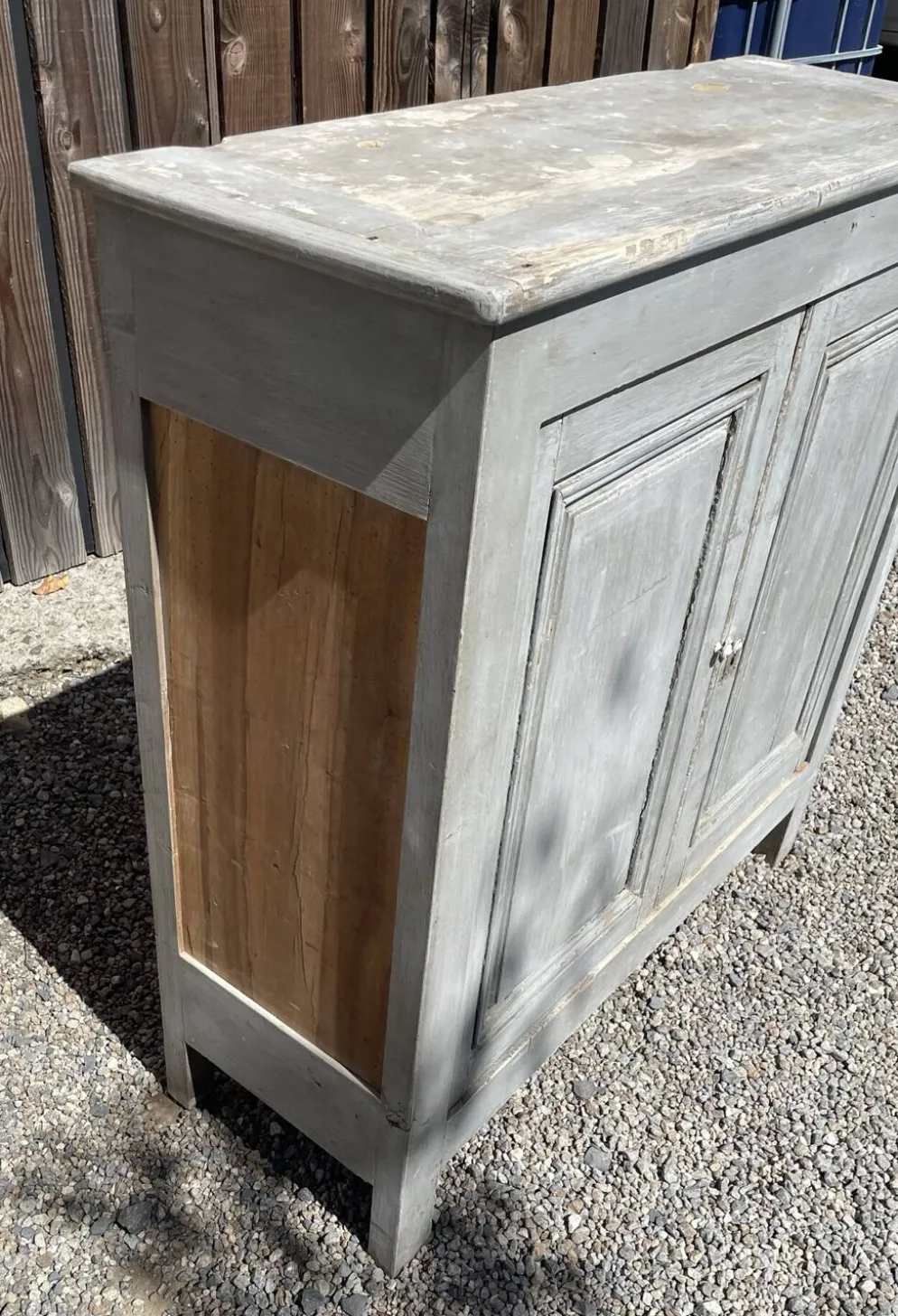 Buffet parisien en bois ancien gris