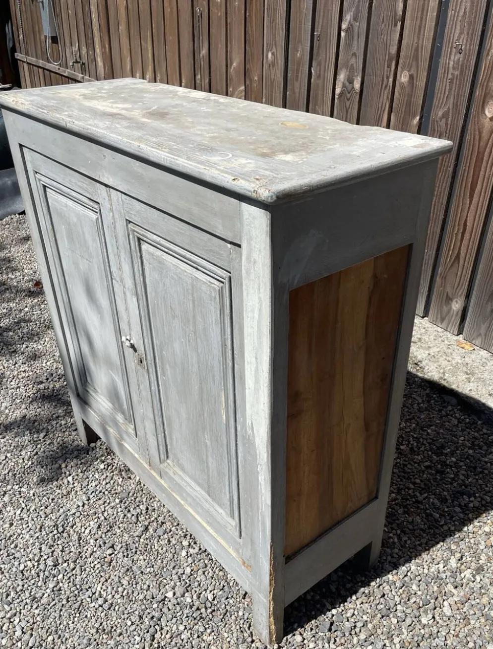 Buffet parisien en bois ancien gris