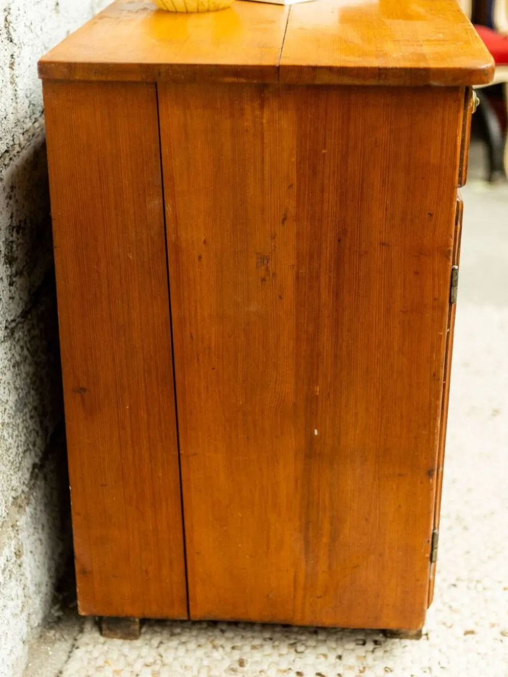 Buffet parisien en bois massif