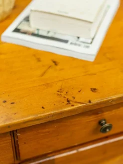 Buffet parisien en bois massif