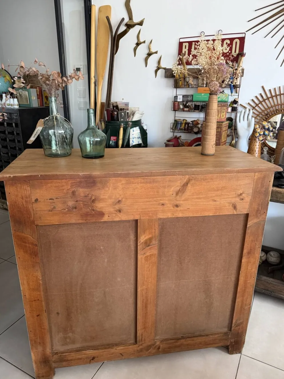 Buffet parisien vert amande vintage