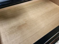 Buffet Pierre Cardin des années 1970 en bois laqué noir