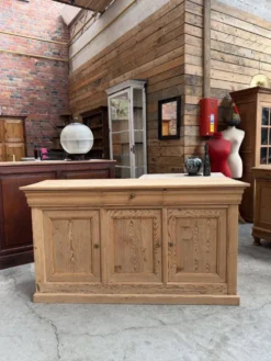 Buffet 3 portes début XXème