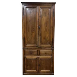 Buffet 4 portes en châtaignier fin XIXème provenant d'un ancien commerce