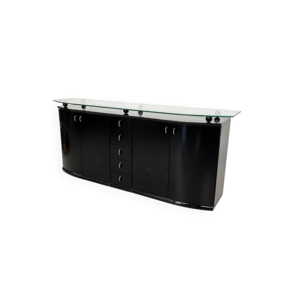 Buffet postmoderne en laque noire avec plateau en verre sur pieds boule