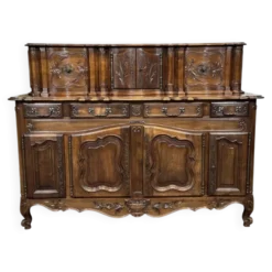 Buffet provençal Louis XV à glissants en noyer, fabrication des années 1950