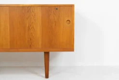 Buffet RY26 par Hans J. Wegner pour Ry Møbler