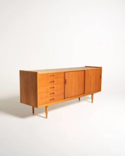 Buffet scandinave en teck, années 1950/60.