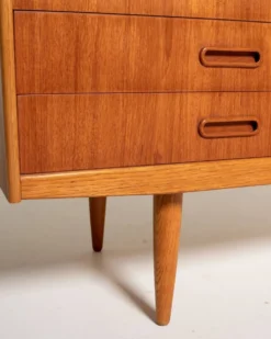 Buffet scandinave en teck, années 1950/60.