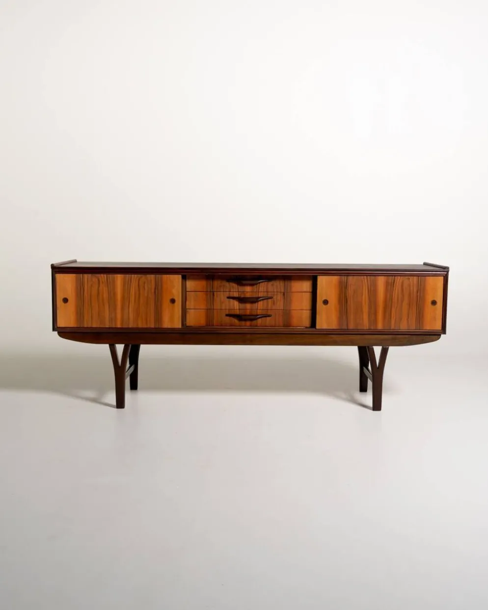 Buffet scandinave en teck, années 1960