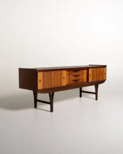 Buffet scandinave en teck, années 1960