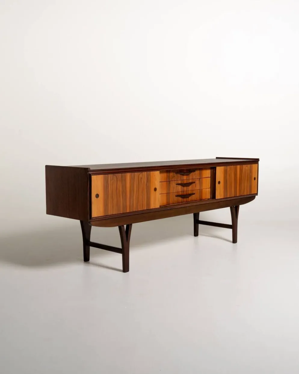Buffet scandinave en teck, années 1960