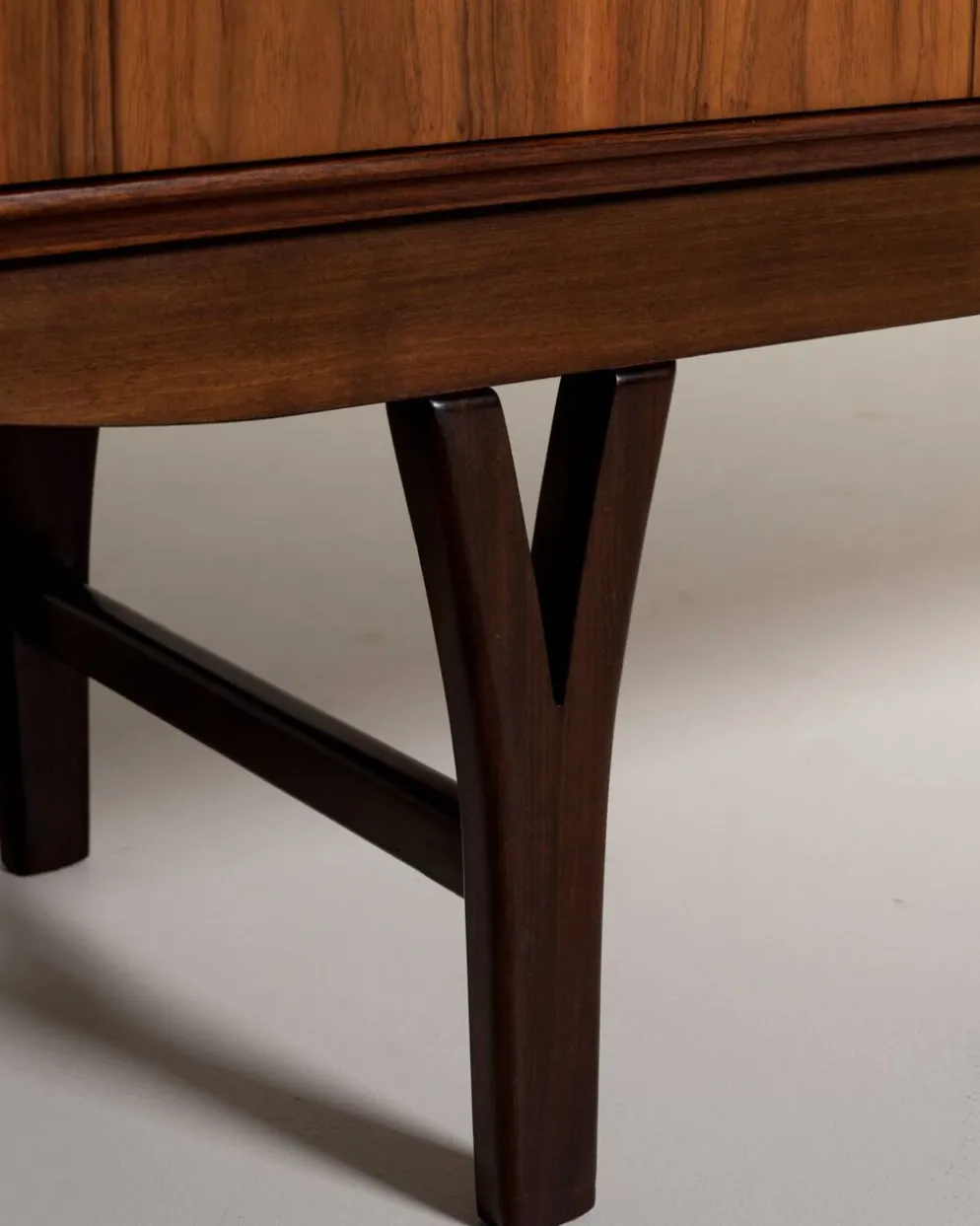 Buffet scandinave en teck, années 1960
