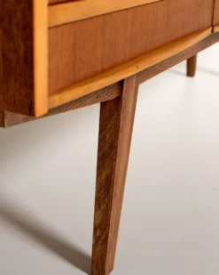 Buffet scandinave en teck avec verre fumé, années 1950-60.