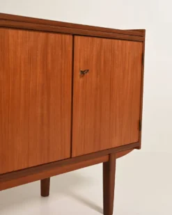 Buffet scandinave en teck avec étagère escamotable, années 1960