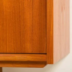 Buffet scandinave en teck dans le style de Nils Jonsson, années 1960.