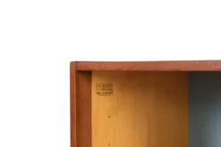 Buffet scandinave en teck du milieu du siècle par Nils Jonsson pour P.S. Heggen