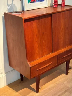 Buffet scandinave vintage en teck 