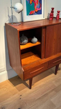 Buffet scandinave vintage en teck 