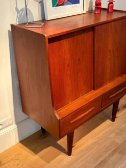 Buffet scandinave vintage en teck 