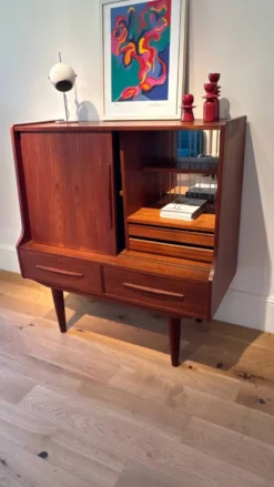 Buffet scandinave vintage en teck 