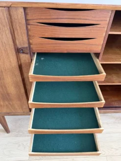 Buffet scandinave vintage signé Rosengren Hansen