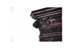 Buffet sculpté, France, vers 1880.