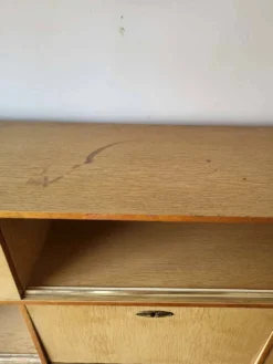 buffet secrétaire des années 60 sur pieds fuseaux