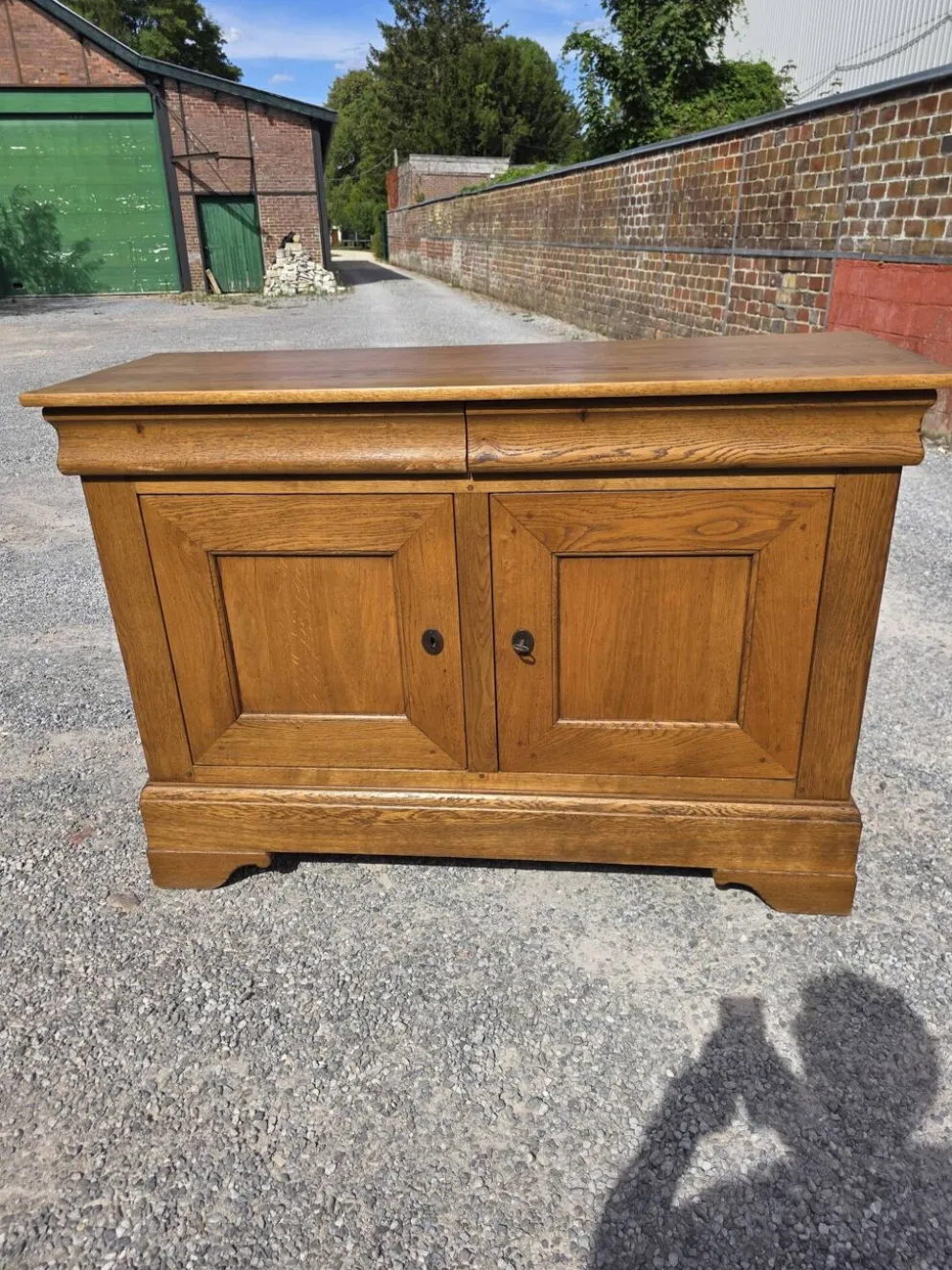 Buffet style Louis Philippe en chêne massif
