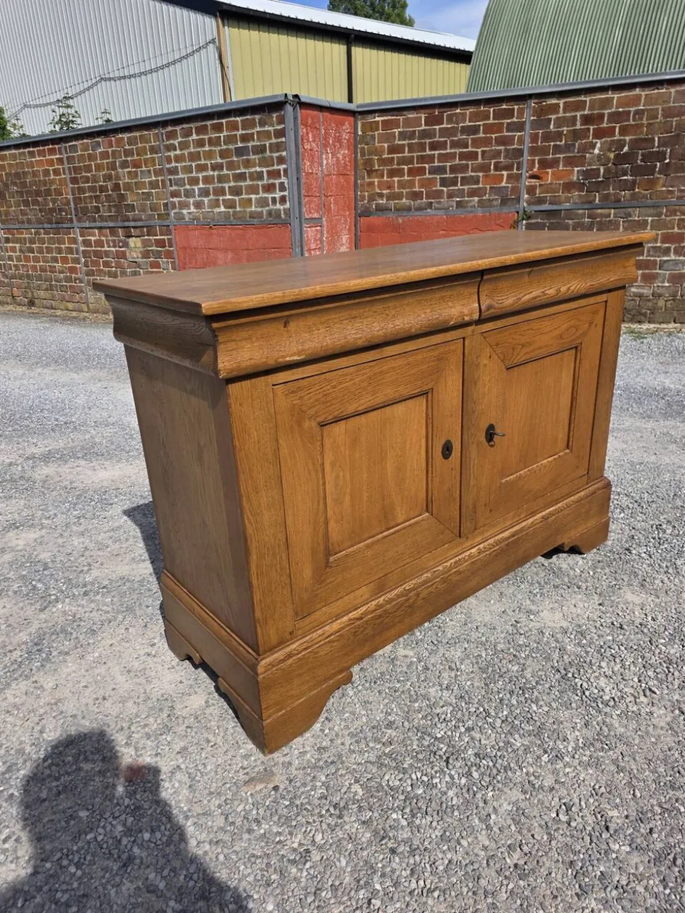 Buffet style Louis Philippe en chêne massif