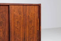 Buffet symétrique scandinave en palissandre, Danemark, 1960.