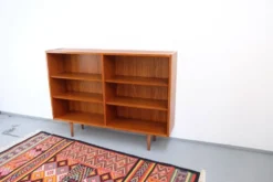 Buffet/étagère en teck Hundevad style rétro vintage années 60-70